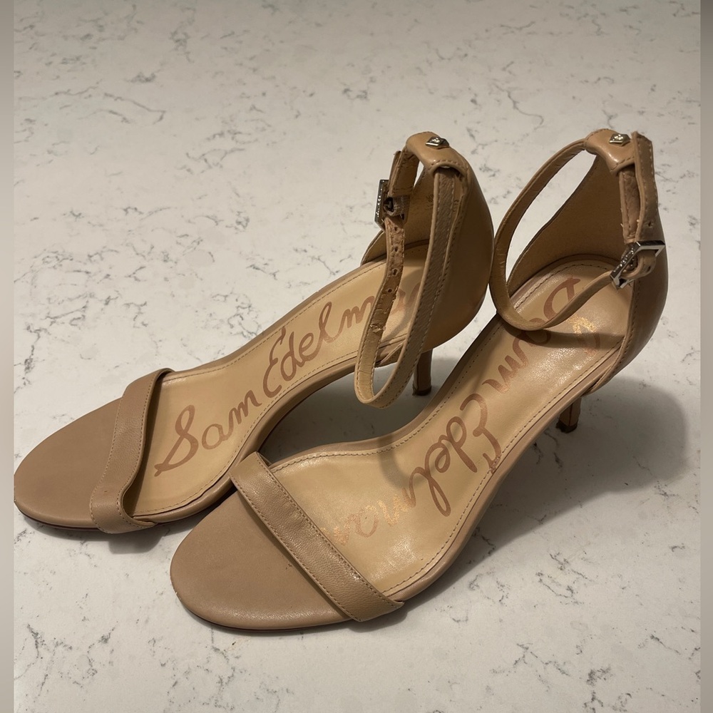 Sam Edelman nude strappy heels, size 6W, fit more like a 6.5.